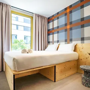 ** Hotel Easyhotel Euromed France